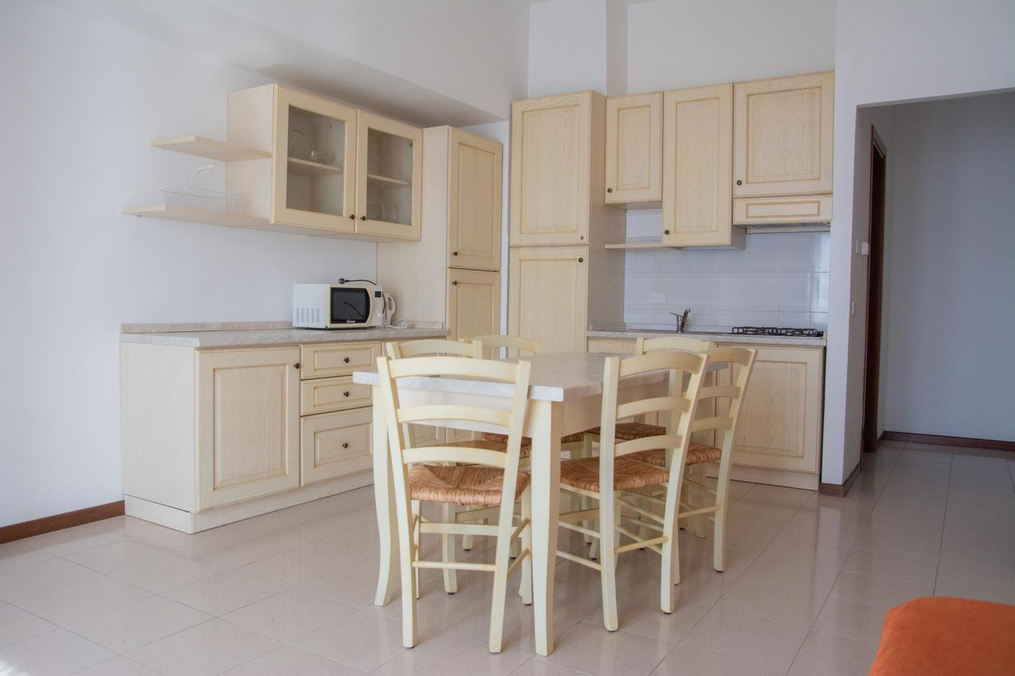 טיניאלה Residence Calap מראה חיצוני תמונה