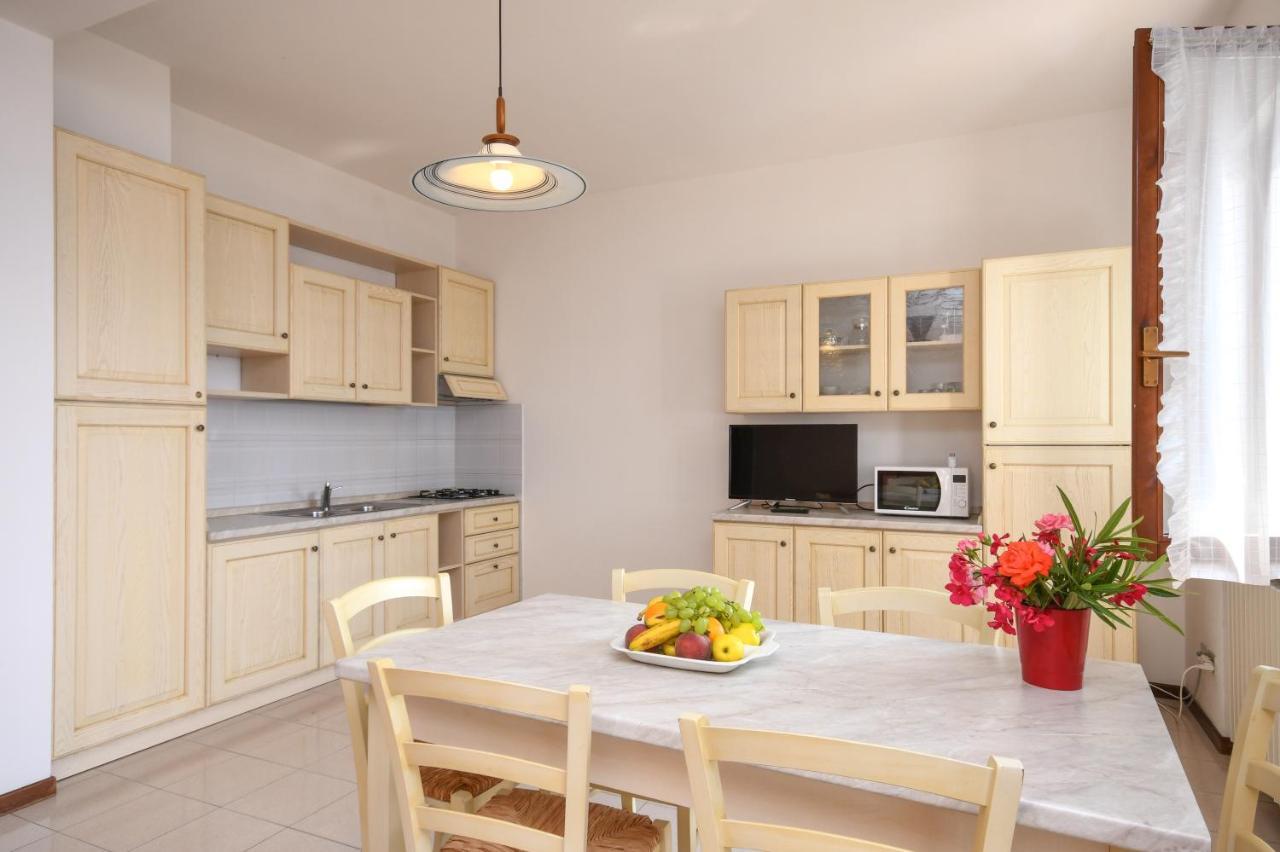 טיניאלה Residence Calap מראה חיצוני תמונה